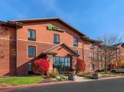 Extended Stay America Select Suites - Rockford - State Street