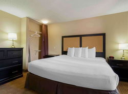 Extended Stay America Suites - Rockford - I-90