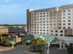 DoubleTree by Hilton Chicago O'Hare Airport-Rosemont