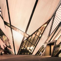 Royal Ontario Museum, Toronto Accommodation San Jose