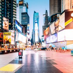 Times Square, New York Accommodation San Jose
