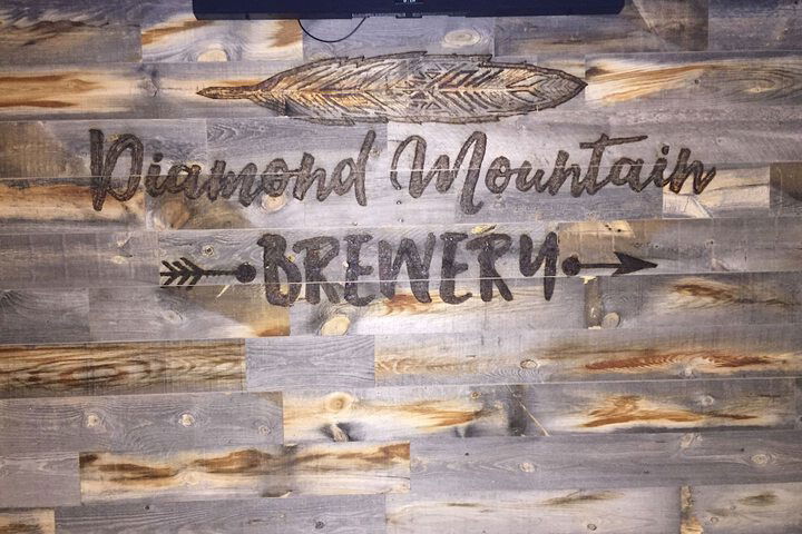 Diamond Mountain Casino Hotel - thumb 3