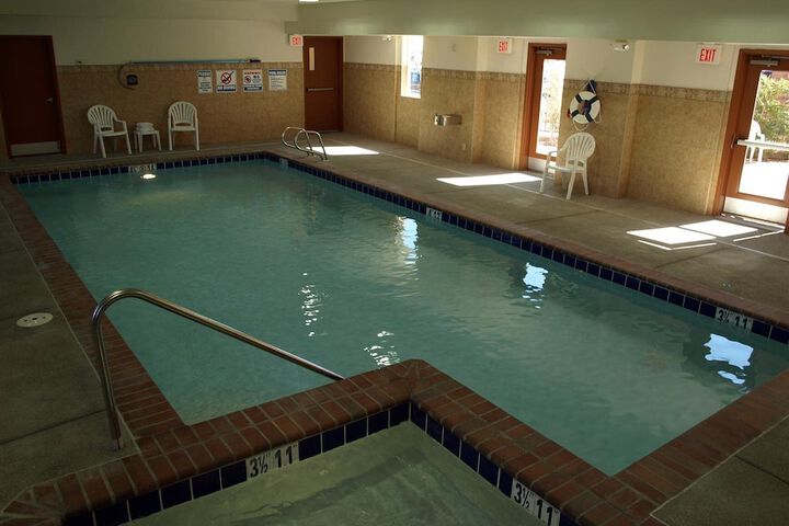 Diamond Mountain Casino Hotel - thumb 2