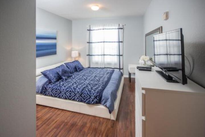 James Windsor Palms Condo Condo - thumb 1