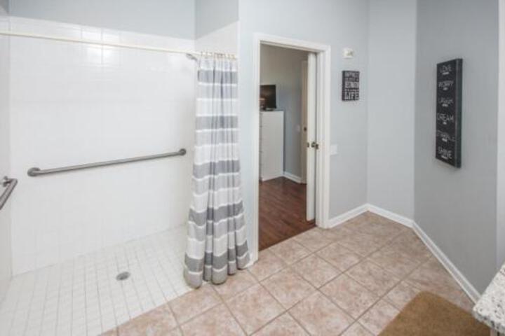 James Windsor Palms Condo Condo - thumb 2