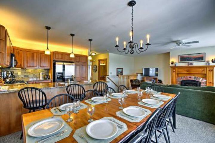 Ski In / Ski Out Luxury Condo At Jay Peak Resort! - thumb 3
