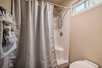 Unique Castro Valley House 30 Mi to San Fran