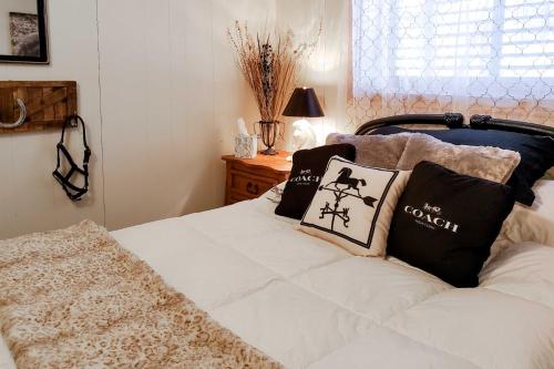 Secluded Gaylord Ski Chalet W / Sauna Mins To Slopes - thumb 5