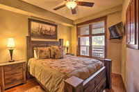 Resort Condo Ski in / Ski Out to Squaw Valley