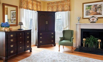 Jared Coffin House - thumb 5