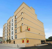 Super 8 by Wyndham Bronx - Accommodation San Jose