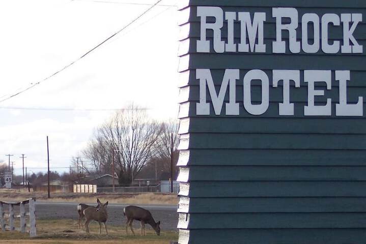 Rim Rock Motel - thumb 2