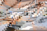 Contemporary Snow Crest