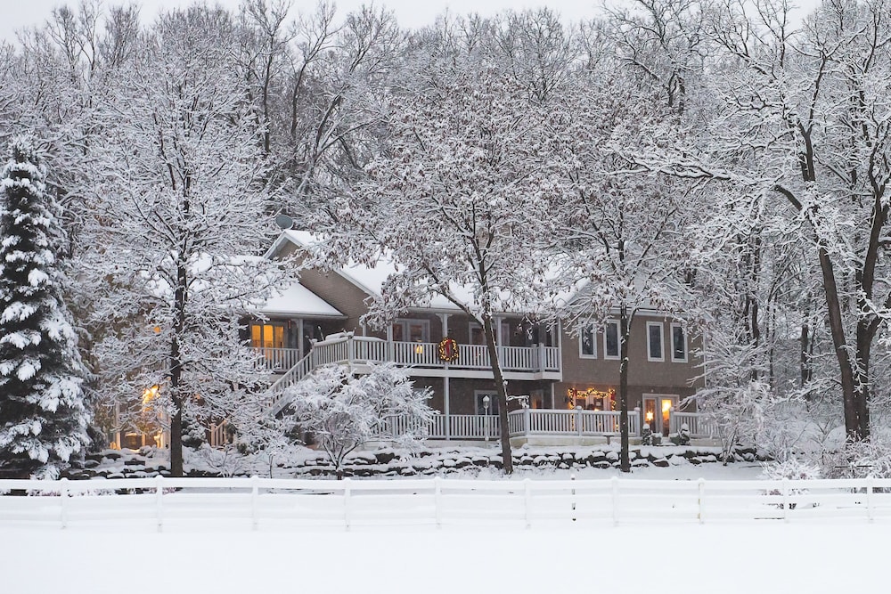 The Speckled Hen Inn Bed And Breakfast, LLC - thumb 0