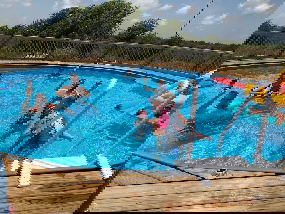 JJB Cabins - thumb 2