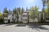 Tavern Inn Retreat 49