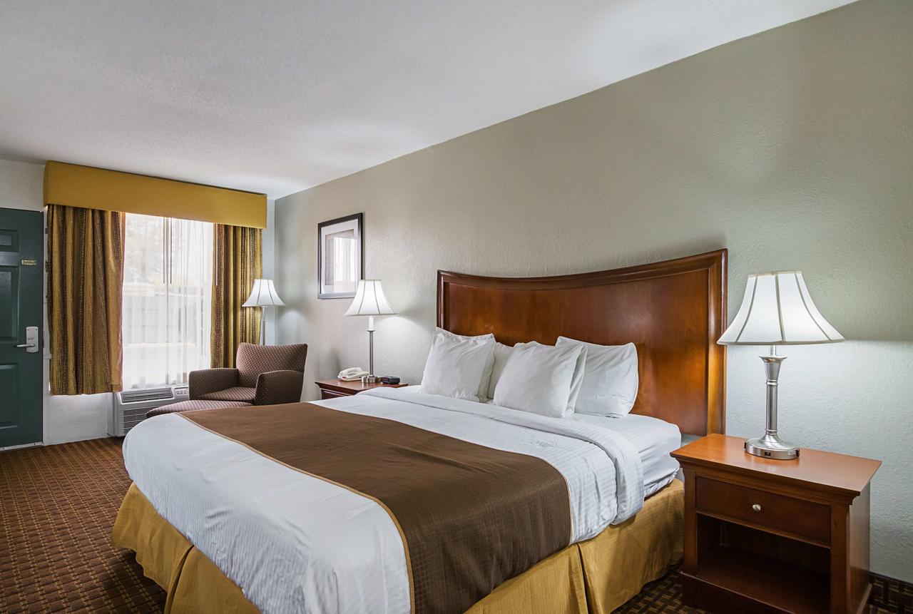 Best Western Central Inn - thumb 9