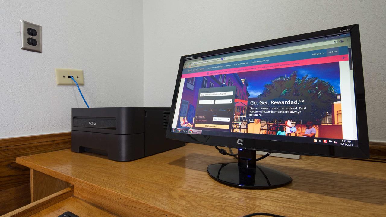 Best Western Central Inn - thumb 40