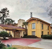 La Quinta Inn by Wyndham Savannah Midtown - Accommodation San Jose