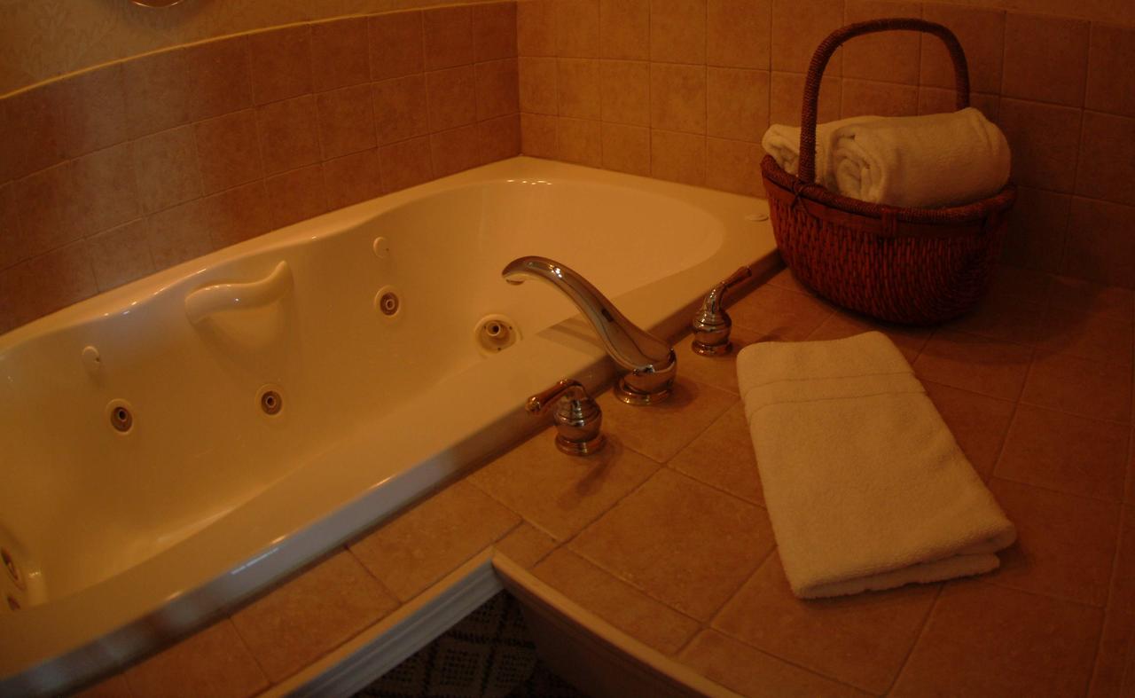 Le Ritz Hotel & Suites - thumb 16