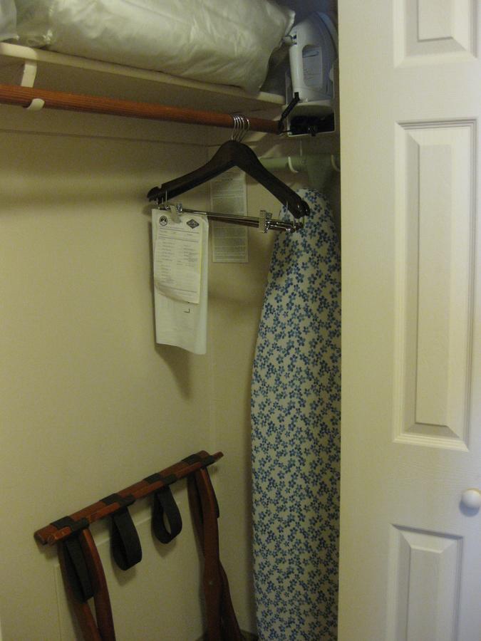 Le Ritz Hotel & Suites - thumb 18