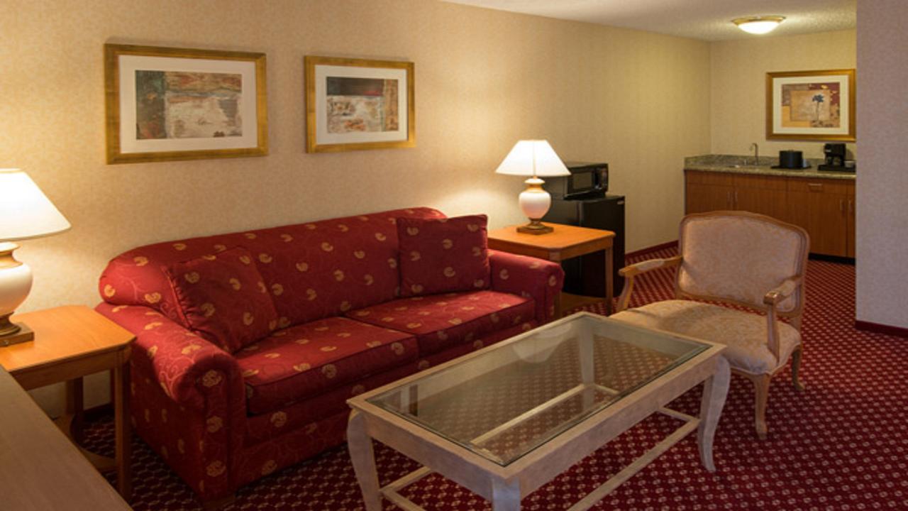 Edward Hotel - thumb 25