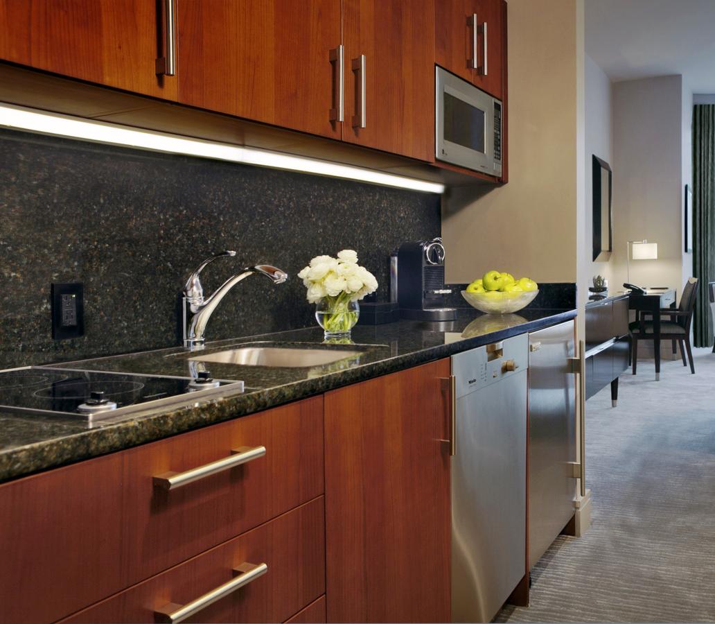 Trump International Hotel & Tower Chicago - thumb 3