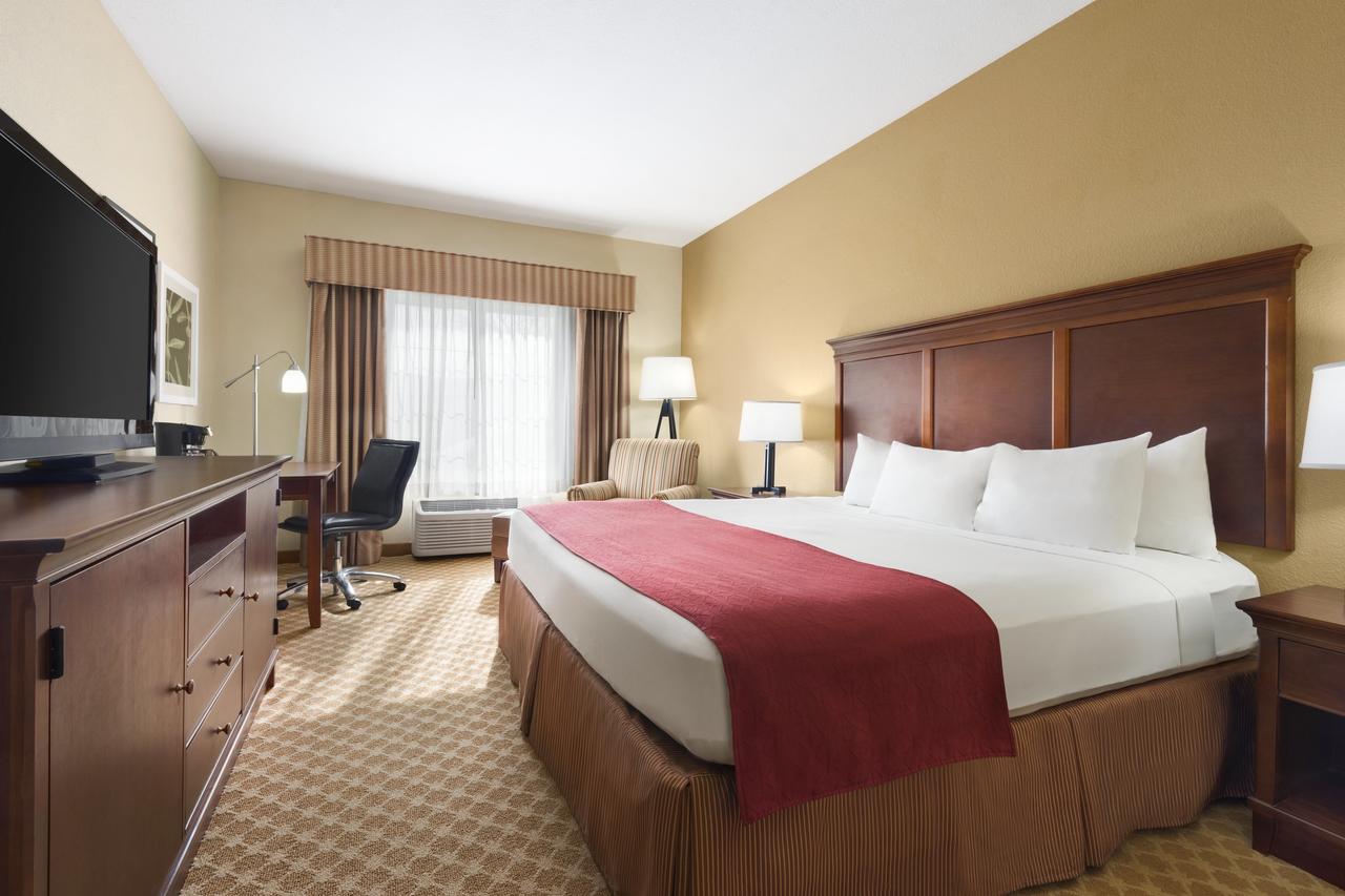 Country Inn & Suites By Radisson, Topeka West, KS - thumb 13