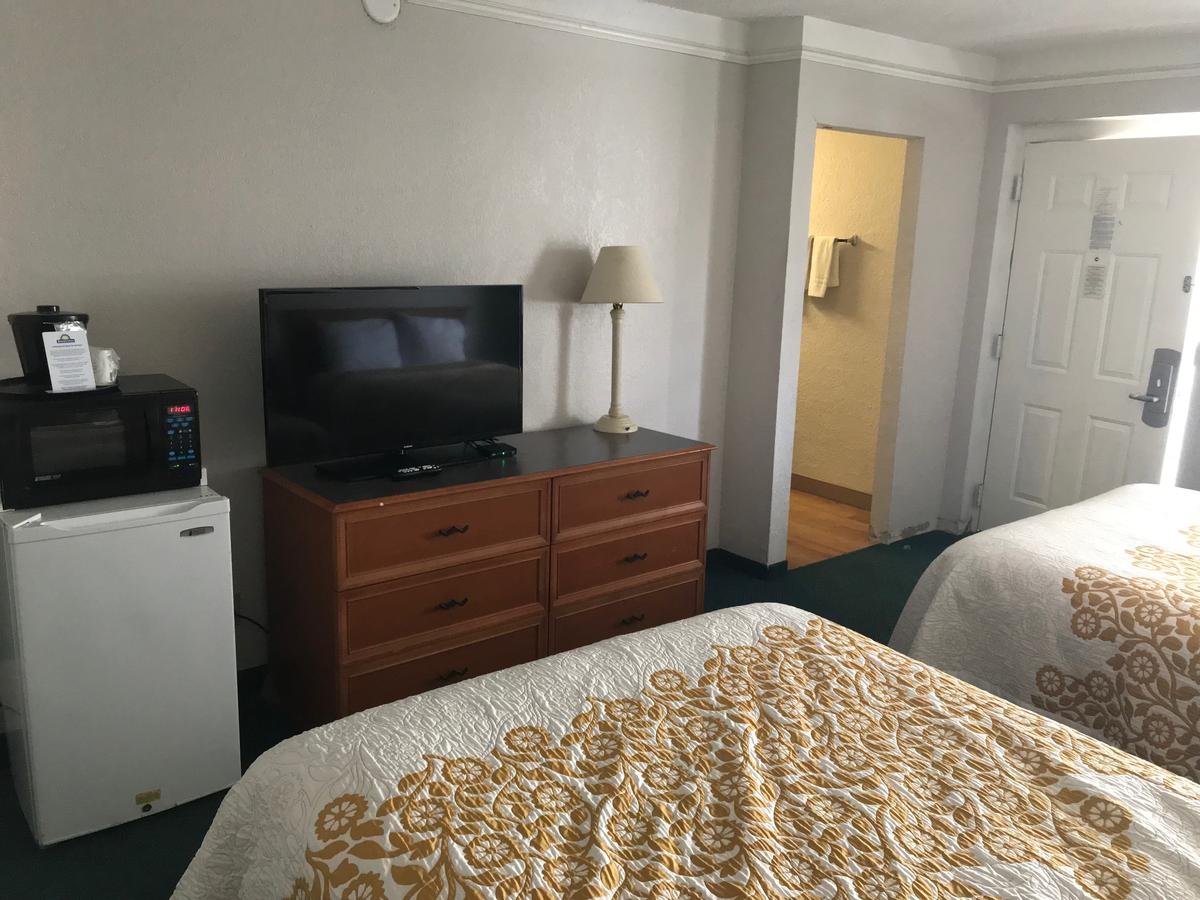 Days Inn By Wyndham Sulphur West - thumb 4