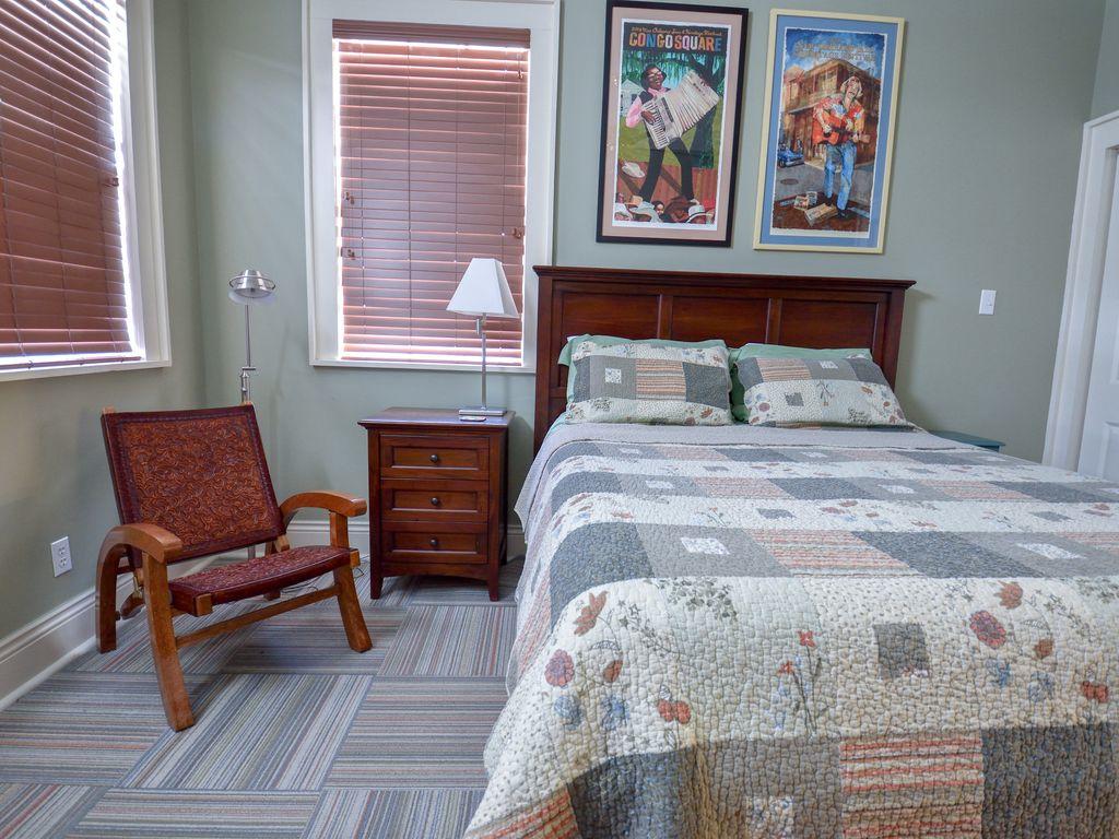 Parrot Palace - thumb 7