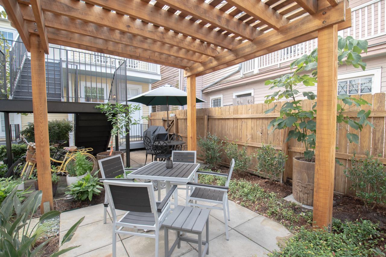 Parrot Palace - thumb 24