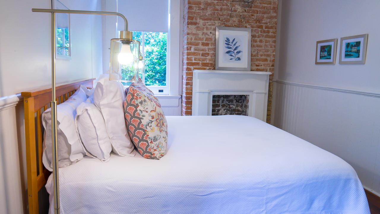 Sully Mansion Bed And Breakfast - thumb 35