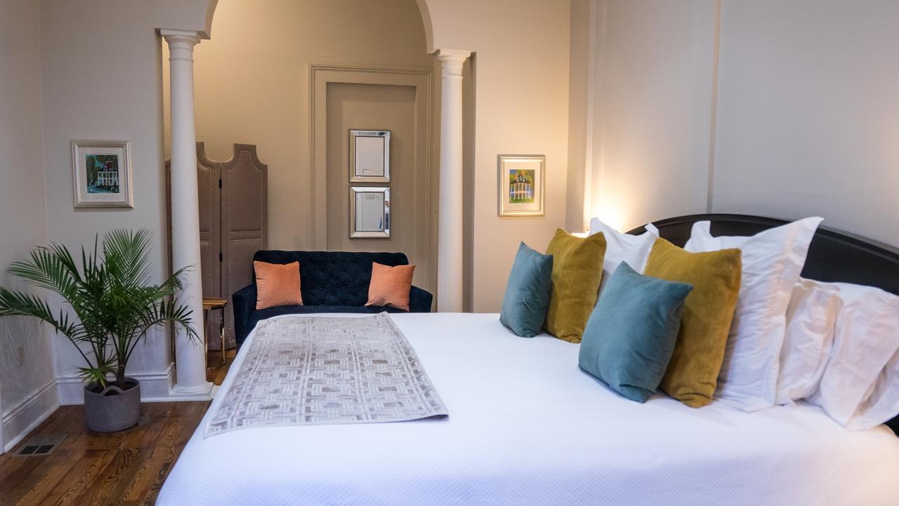 Sully Mansion Bed And Breakfast - thumb 25