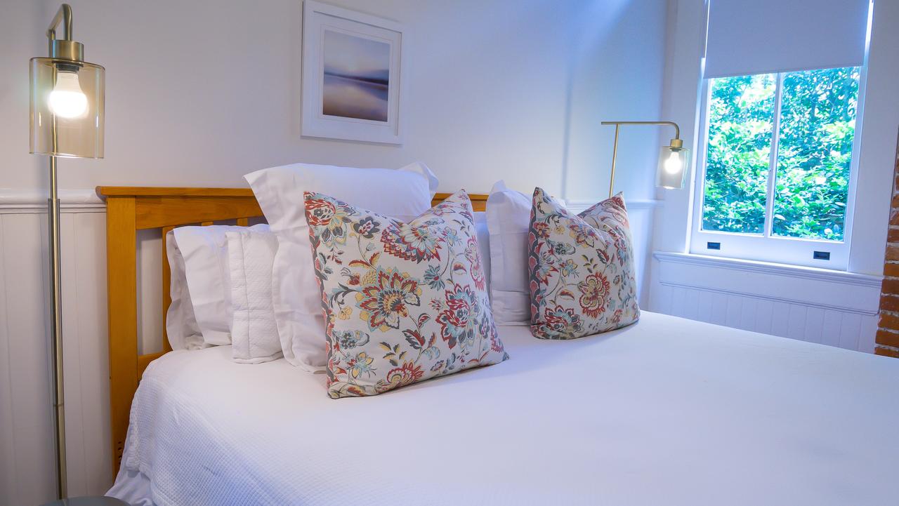 Sully Mansion Bed And Breakfast - thumb 31