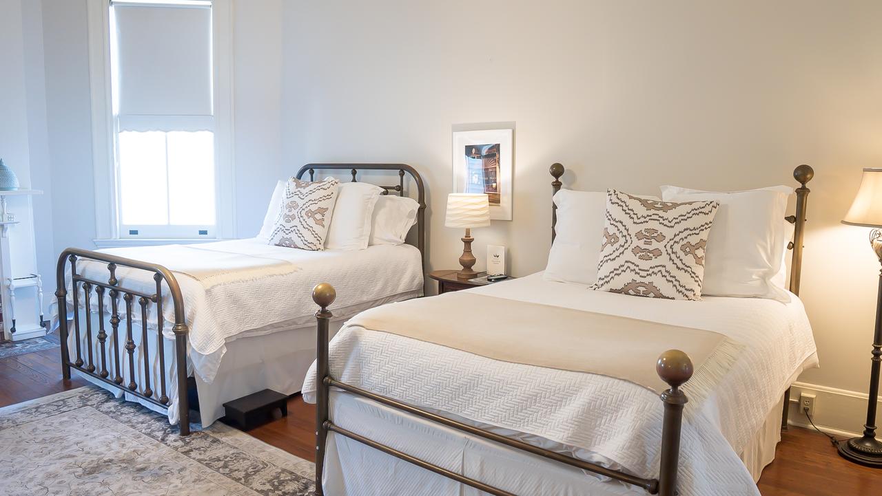 Sully Mansion Bed And Breakfast - thumb 21