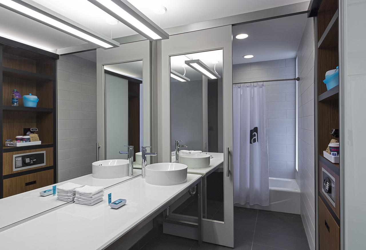 Aloft New Orleans Downtown - thumb 3