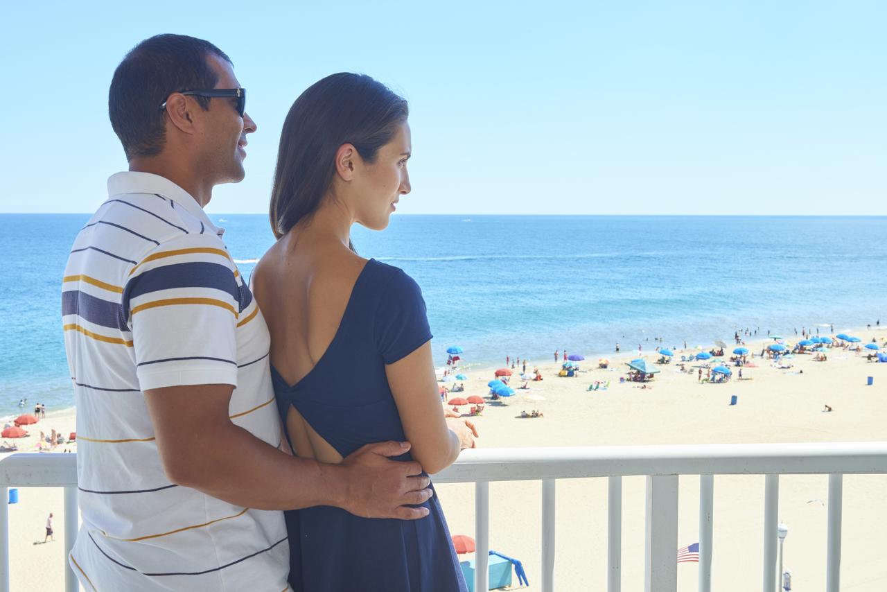 Commander Hotel & Suites - thumb 42