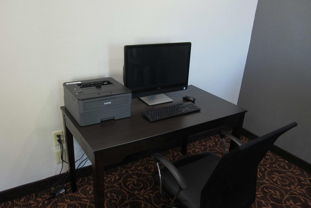 Days Inn & Suites By Wyndham Grand Rapids Near Downtown - thumb 15