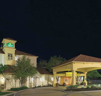 La Quinta by Wyndham St. Louis Westport - Accommodation San Jose