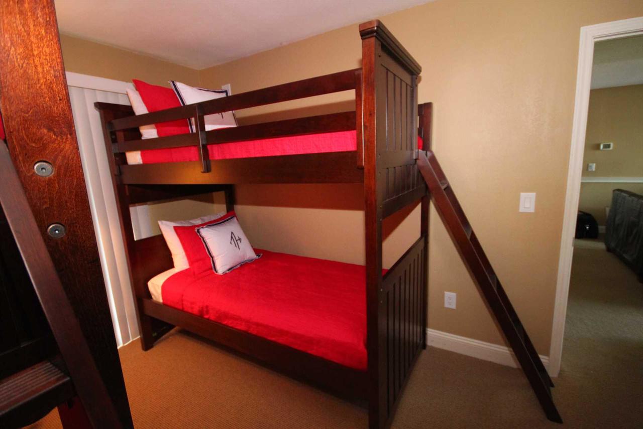 211 Hawks Nest Condo - thumb 5