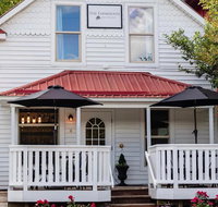 The Farmhouse Inn  Kitchen 2 blocks from Downtown Whitefish Montana - Accommodation San Jose