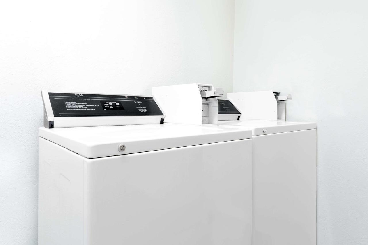 Days Inn By Wyndham Butte - thumb 19