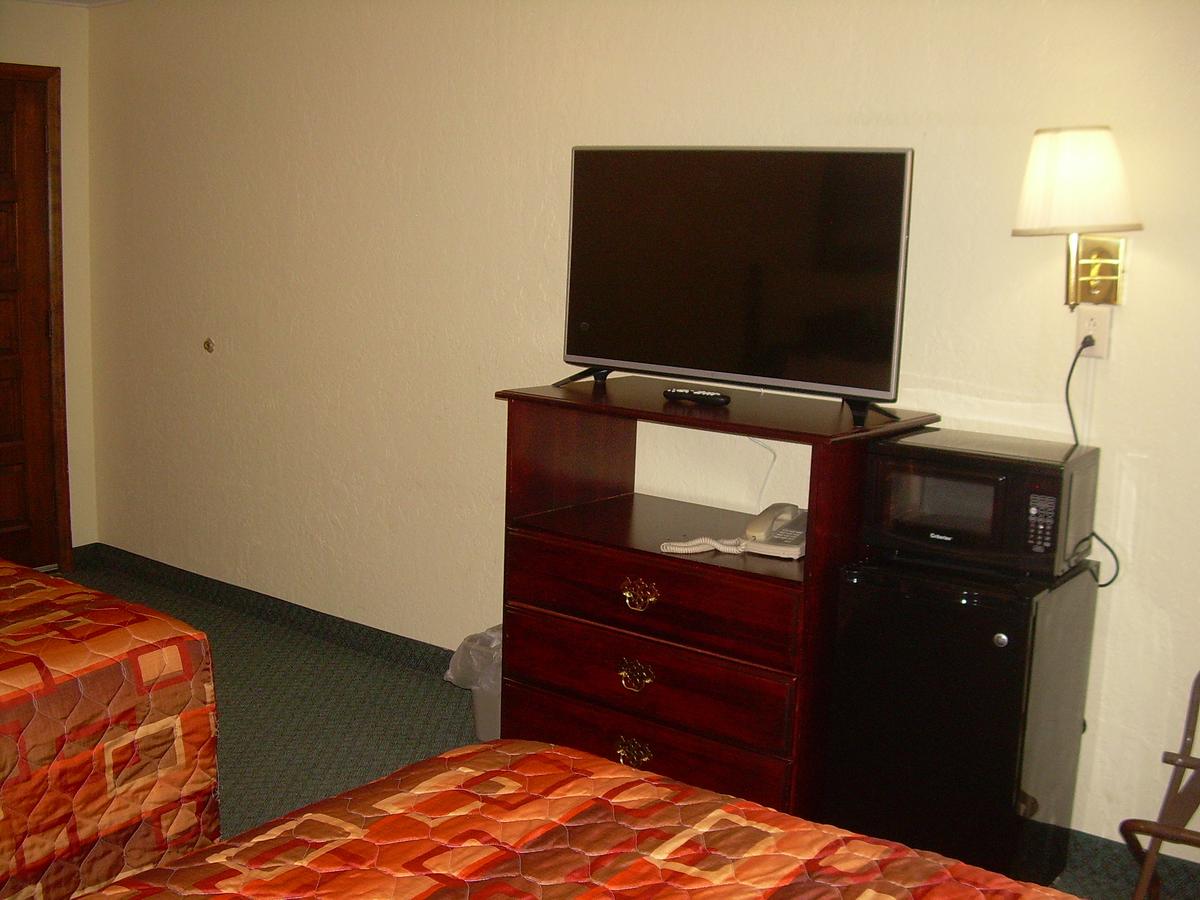 83 Motel - thumb 20