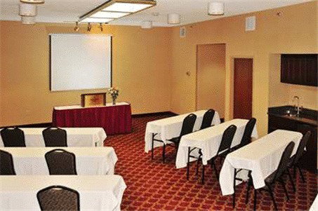 Hampton Inn - North Platte - thumb 15
