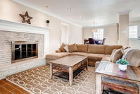 4000 sq ft entire house close to the Strip Accommodation San Jose
