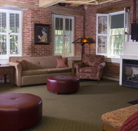 Common Man Inn  Restaurant Claremont - Accommodation San Jose