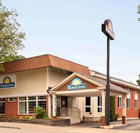 Days Inn by Wyndham Dover - Accommodation San Jose