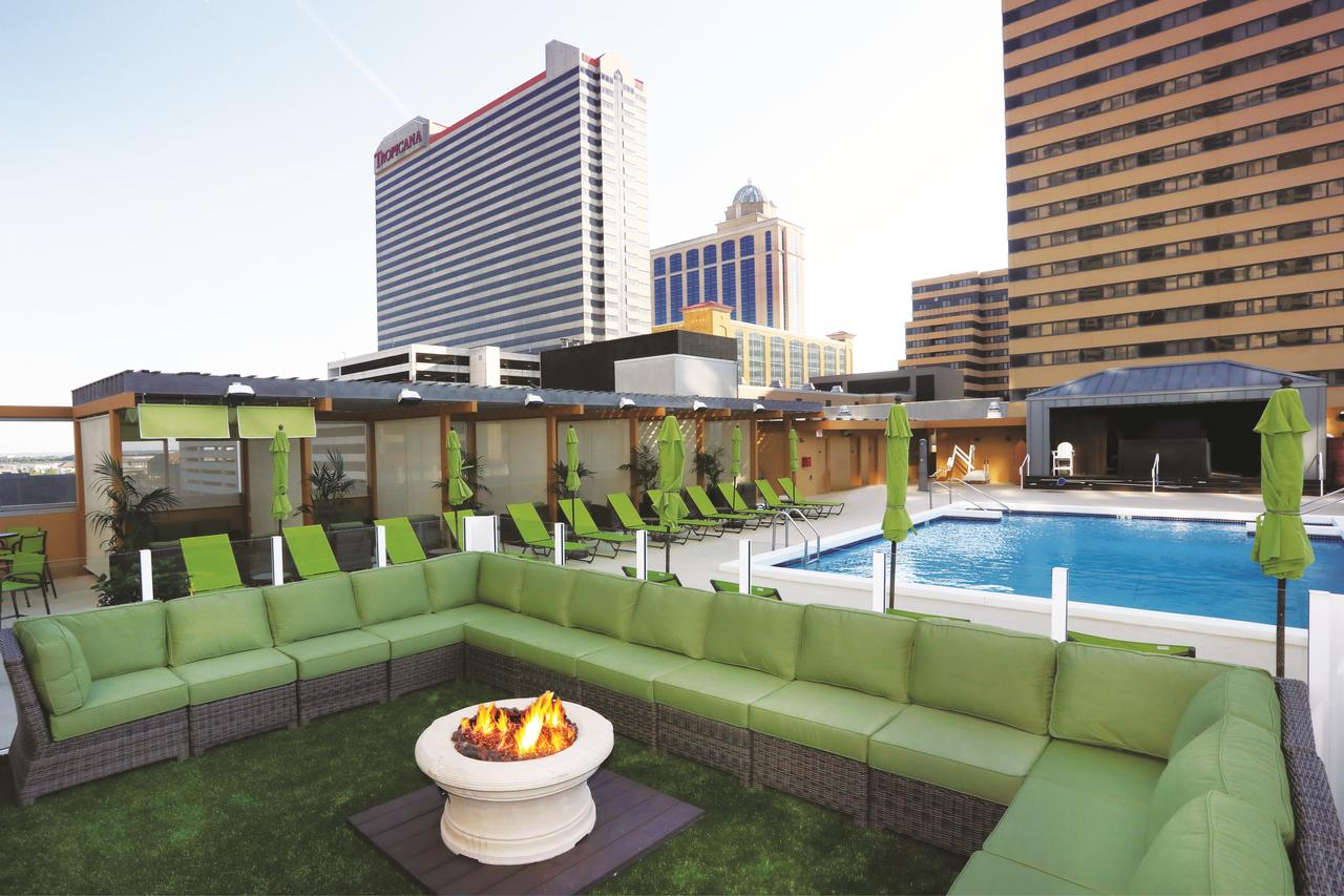 Tropicana Casino And Resort - thumb 3