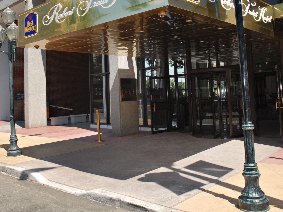 Best Western Plus Robert Treat - thumb 4