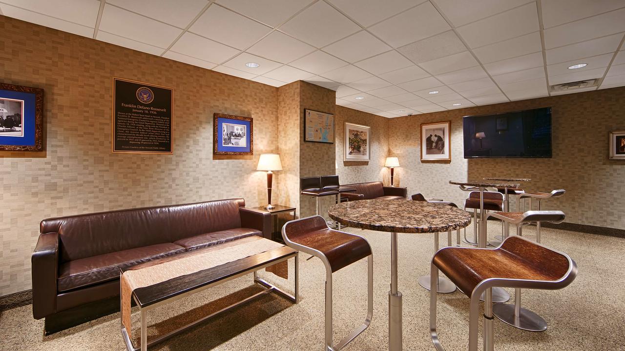 Best Western Plus Robert Treat - thumb 14